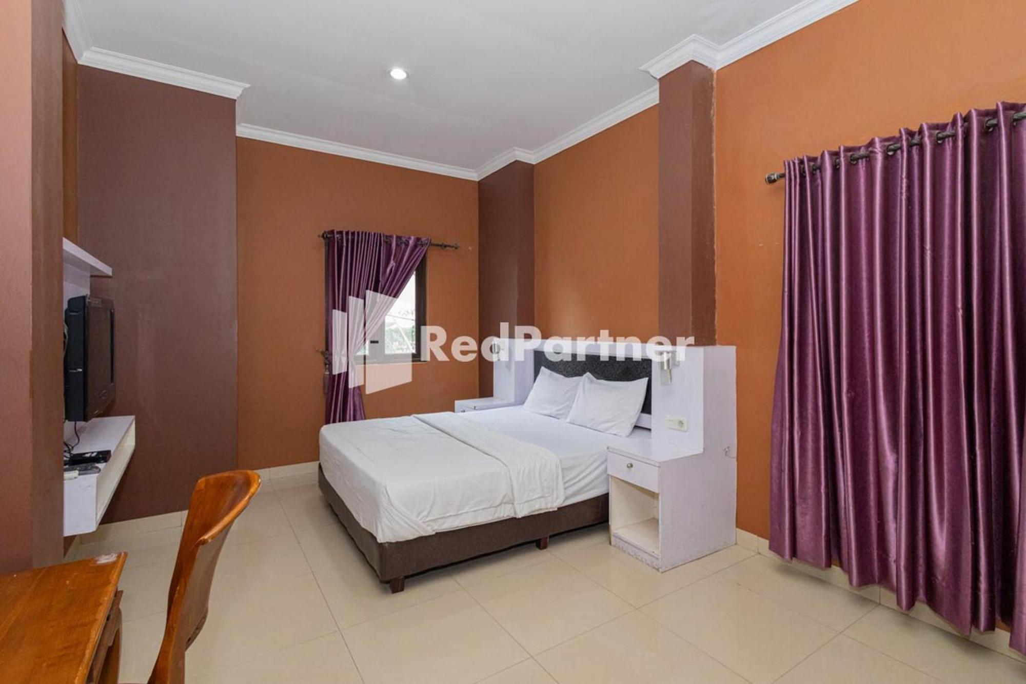 Star Hotel Jaksa Mitra Reddoorz Jakarta Kültér fotó