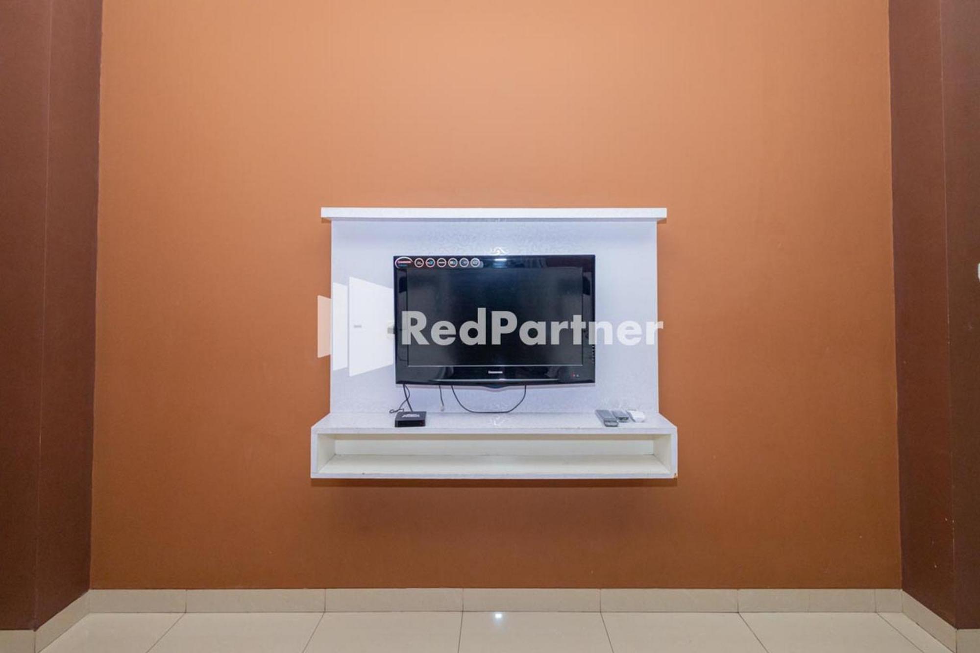 Star Hotel Jaksa Mitra Reddoorz Jakarta Kültér fotó