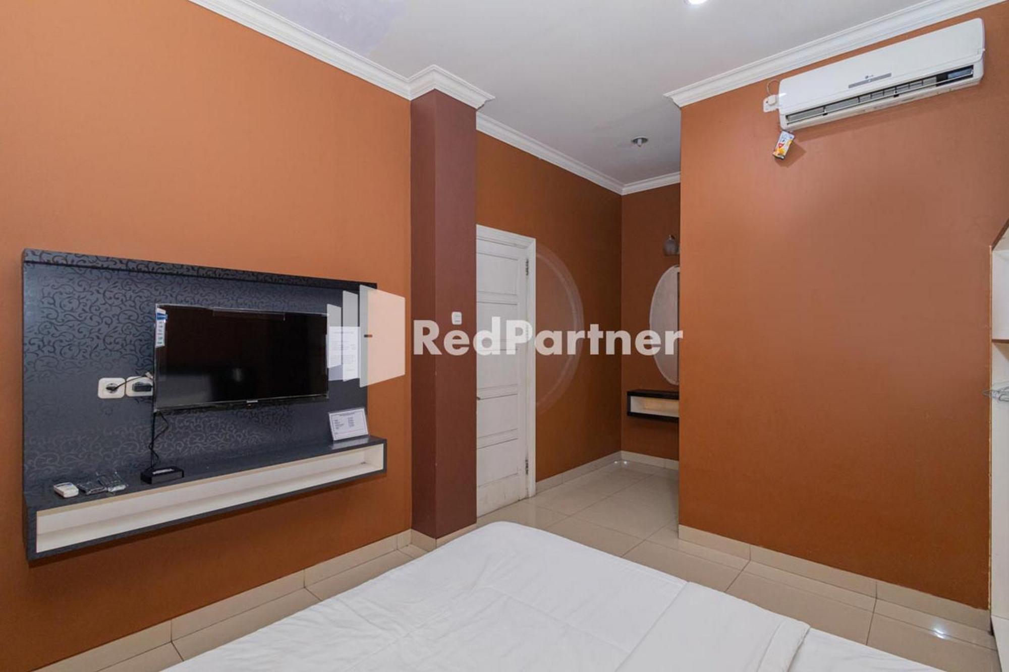 Star Hotel Jaksa Mitra Reddoorz Jakarta Kültér fotó